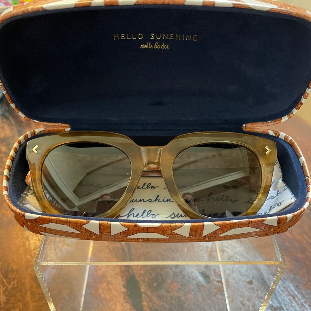 Stella & Dot Sunglasses